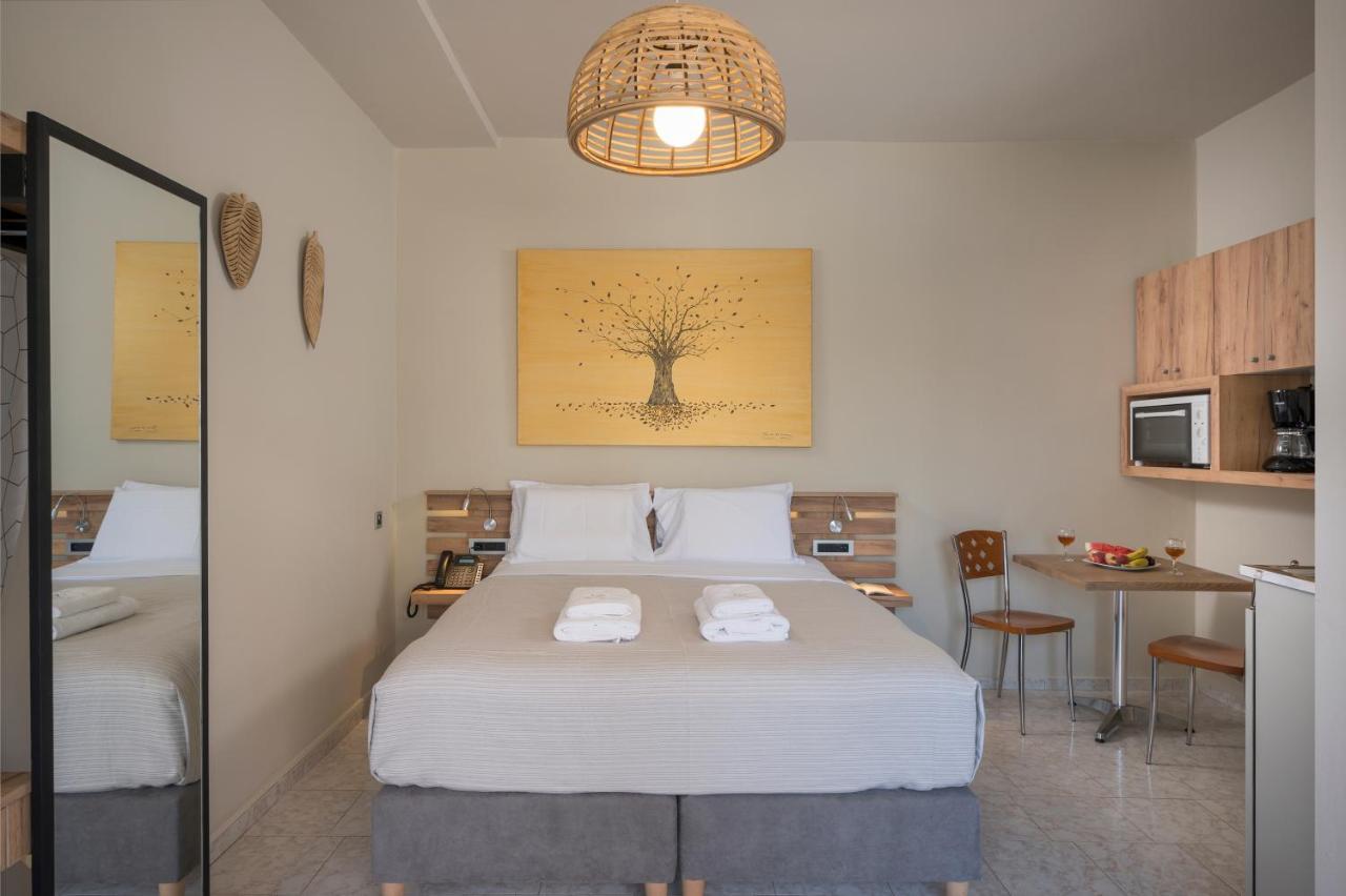 Sun Ray Studios Agia Marina  Bagian luar foto
