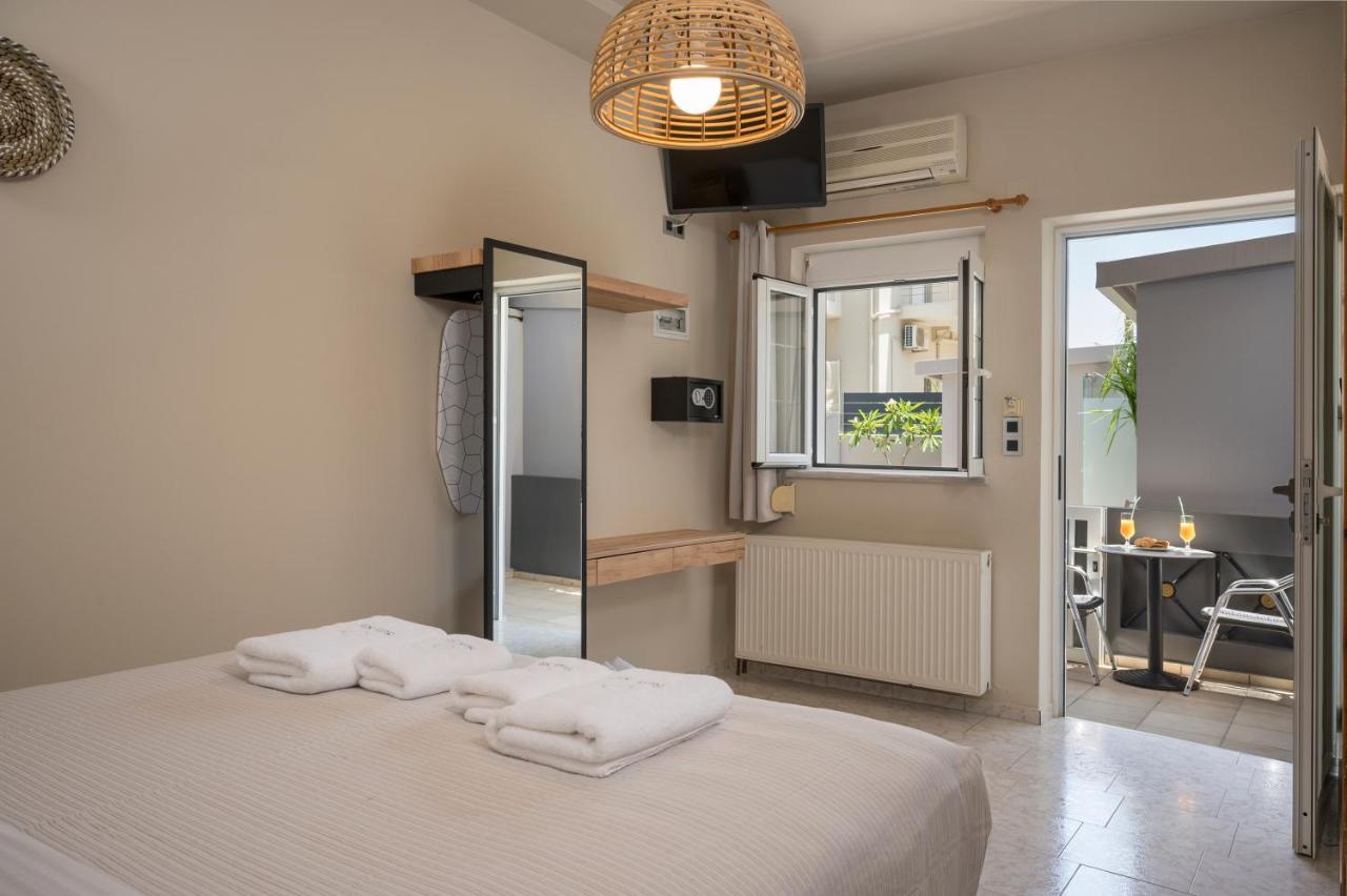 Sun Ray Studios Agia Marina  Bagian luar foto